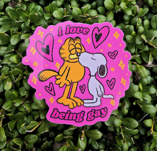I love being gay - Garf & Snoopy Kissing